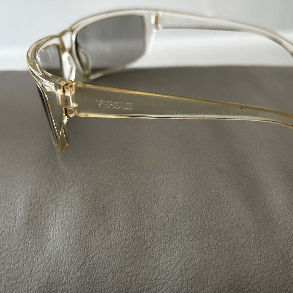 Vesus  by VersaceSunglasses - Picture 8 of 8